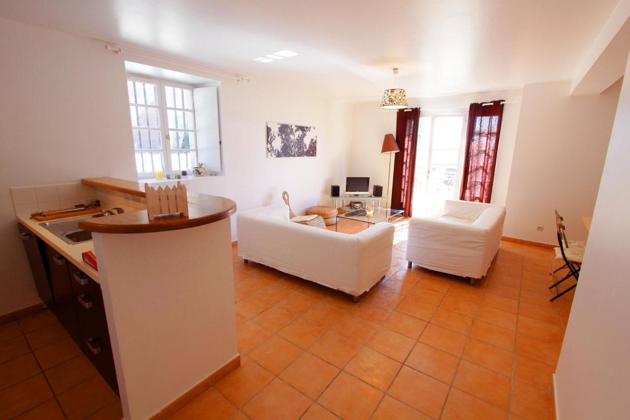 Domaine De Garille